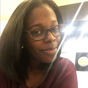 Meet your Posher, Allisha